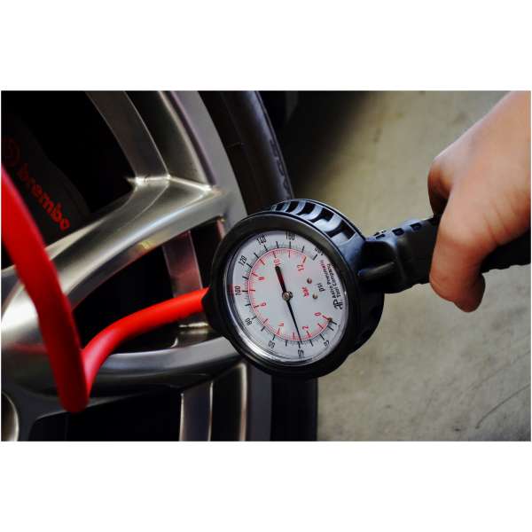 Dial Gauge Tire Inflator-3928